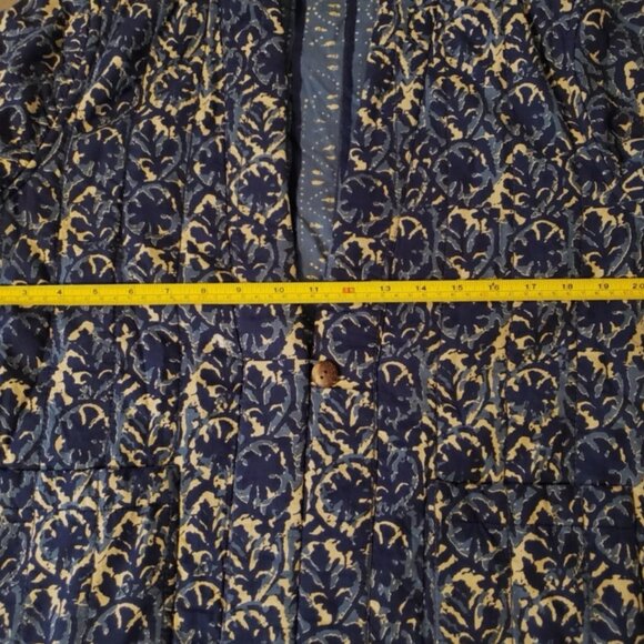 Pure J. Jill Reversible Quilted Jacket Blue Stamped Leaves Print Size Medium - Picture 11 of 11